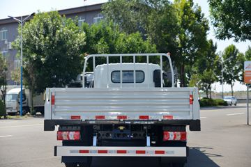 ���� ����V6 163���� 4X2 4.18�׵��������ῨͼƬ