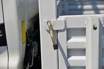 ���� ����V6 163���� 4X2 4.18�׵��������ῨͼƬ