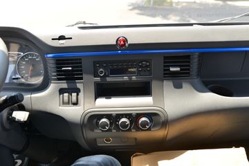 ���� ����V6 150���� 4.15�׵�����ʽ�ػ���(����)ͼƬ