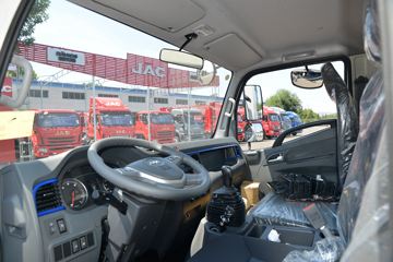 ���� ����V6 150���� 4.15�׵�����ʽ�ػ���(����)ͼƬ