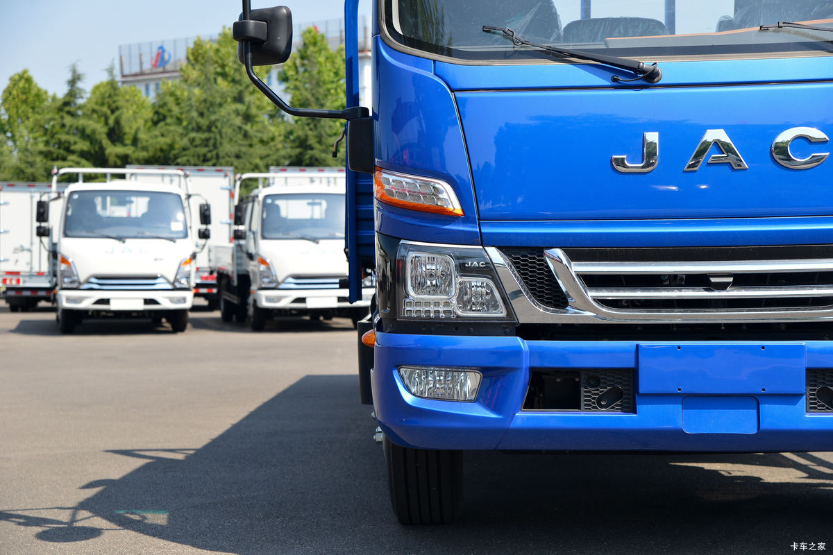  A8 170 5.4ŰῨ()(HFC1128P71K2D1S)                                                