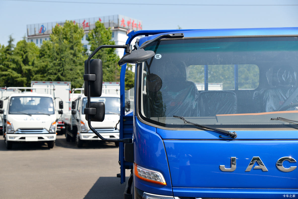 A8 170 5.4ŰῨ()(HFC1128P71K2D1S)                                                