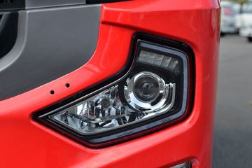 ���� �����A5X�п� ��ֵ�� 245���� 4X2 6.8����ʽ�ػ���(����)(HFC5181XXYP2K3A50KS)ͼƬ