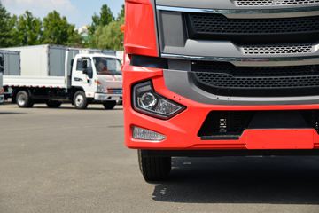 ���� �����A5X�п� ��ֵ�� 245���� 4X2 6.8����ʽ�ػ���(����)(HFC5181XXYP2K3A50KS)ͼƬ