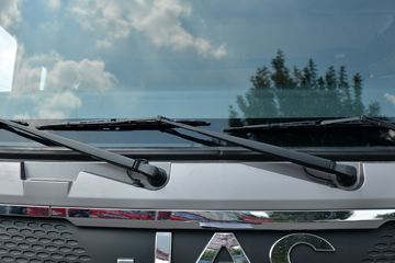 ���� �����A5X�п� ��ֵ�� 245���� 4X2 6.8����ʽ�ػ���(����)(HFC5181XXYP2K3A50KS)ͼƬ