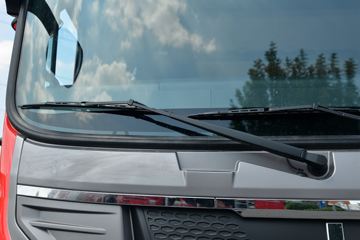 ���� �����A5X�п� ��ֵ�� 245���� 4X2 6.8����ʽ�ػ���(����)(HFC5181XXYP2K3A50KS)ͼƬ