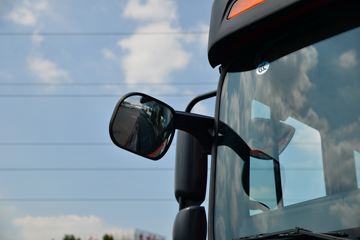 ���� �����A5X�п� ��ֵ�� 245���� 4X2 6.8����ʽ�ػ���(����)(HFC5181XXYP2K3A50KS)ͼƬ