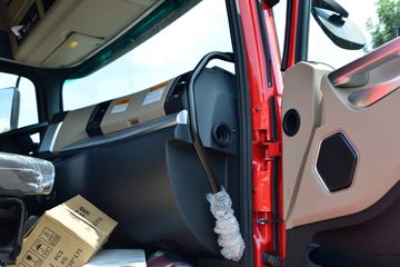 ���� �����A5X�п� ��ֵ�� 245���� 4X2 6.8����ʽ�ػ���(����)(HFC5181XXYP2K3A50KS)ͼƬ