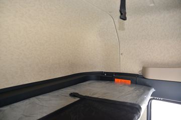 ���� �����A5X�п� ��ֵ�� 245���� 4X2 6.8����ʽ�ػ���(����)(HFC5181XXYP2K3A50KS)ͼƬ