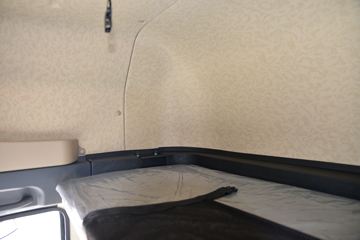 ���� �����A5X�п� ��ֵ�� 245���� 4X2 6.8����ʽ�ػ���(����)(HFC5181XXYP2K3A50KS)ͼƬ