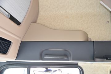 ���� �����A5X�п� ��ֵ�� 245���� 4X2 6.8����ʽ�ػ���(����)(HFC5181XXYP2K3A50KS)ͼƬ