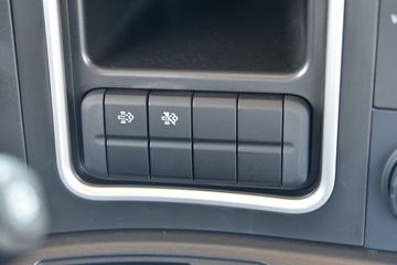 ���� �����A5X�п� ��ֵ�� 245���� 4X2 6.8����ʽ�ػ���(����)(HFC5181XXYP2K3A50KS)ͼƬ