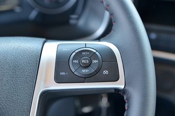 ���� �����A5X�п� ��ֵ�� 245���� 4X2 6.8����ʽ�ػ���(����)(HFC5181XXYP2K3A50KS)ͼƬ