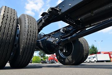 ���� �����A5X�п� ��ֵ�� 245���� 4X2 6.8����ʽ�ػ���(����)(HFC5181XXYP2K3A50KS)ͼƬ