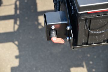 ���� �����A5X�п� ��ֵ�� 245���� 4X2 6.8����ʽ�ػ���(����)(HFC5181XXYP2K3A50KS)ͼƬ