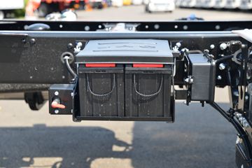 ���� �����A5X�п� ��ֵ�� 245���� 4X2 6.8����ʽ�ػ���(����)(HFC5181XXYP2K3A50KS)ͼƬ