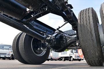 ���� �����A5X�п� ��ֵ�� 245���� 4X2 6.8����ʽ�ػ���(����)(HFC5181XXYP2K3A50KS)ͼƬ