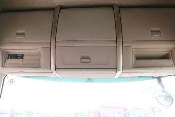 �������� ����H7�ؿ� 460���� 6X4 LNGǣ����(����)ͼƬ