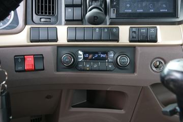 �������� ����H7�ؿ� 460���� 6X4 LNGǣ����(����)ͼƬ