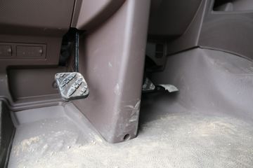 �������� ����H7�ؿ� 460���� 6X4 LNGǣ����(����)ͼƬ