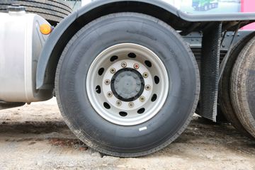 �������� ����H7�ؿ� 460���� 6X4 LNGǣ����(����)ͼƬ