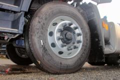 东风华神 T7 质领版 460马力 6X4牵引车(EQ4250VFV)