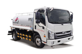 时代汽车底盘&nbsp;清洗车外观图片