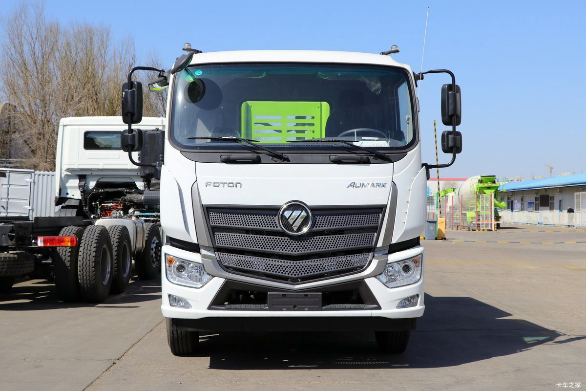 福田 欧航R系 230马力 4X2 洒水车(国六)(金银湖牌)