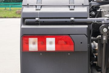 ���� �����V7�ؿ� 560���� 6X4 AMT�Զ�����ͷǣ����(����)(HFC4253C1K7E45KS)ͼƬ