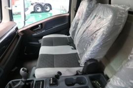 轩德翼9&nbsp;冷藏车驾驶室图片