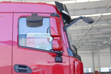 �������ó� ������6 ����� 200���� 4X2 5.5���泵��(����)ͼƬ