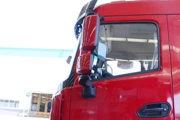 �������ó� ������6 ����� 200���� 4X2 5.5���泵��(����)ͼƬ