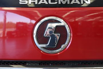 �������ó� ������6 ����� 200���� 4X2 5.5���泵��(����)ͼƬ