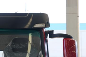 �������ó� ������6 ����� 200���� 4X2 5.5���泵��(����)ͼƬ