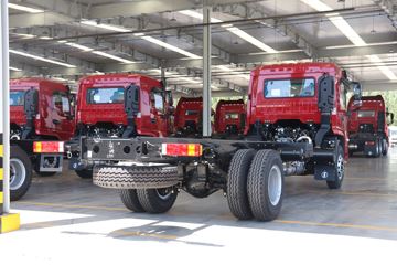 �������ó� ������6 ����� 200���� 4X2 5.5���泵��(����)ͼƬ