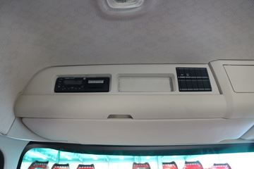 �������ó� ������6 ����� 200���� 4X2 5.5���泵��(����)ͼƬ