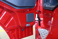 陕汽商用车 轩德翼6 新锐版 200马力 4X2 5.5米随车吊(国六)(SX5180JSQGP6521)