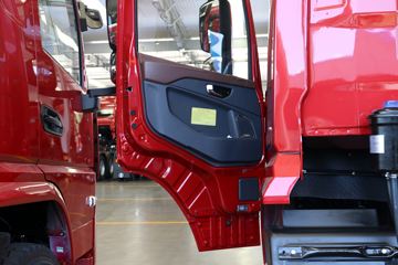 �������ó� ������6 ����� 200���� 4X2 5.5���泵��(����)ͼƬ