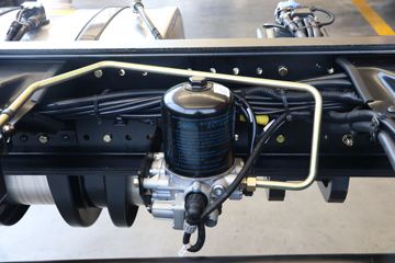 �������ó� ������6 ����� 200���� 4X2 5.5���泵��(����)ͼƬ