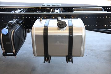 �������ó� ������6 ����� 200���� 4X2 5.5���泵��(����)ͼƬ