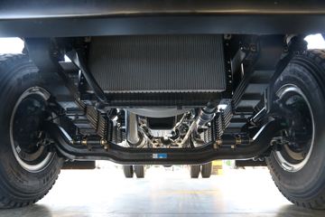 �������ó� ������6 ����� 200���� 4X2 5.5���泵��(����)ͼƬ