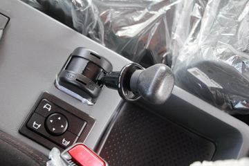 ���� �����A5L�п� ����� 200���� 4X2 6.8�ײ�դʽ�ػ���(����)(HFC5181CCYP3K1A50YS)ͼƬ