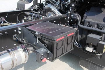 ���� �����A5L�п� ����� 200���� 4X2 6.8�ײ�դʽ�ػ���(����)(HFC5181CCYP3K1A50YS)ͼƬ