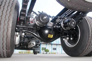 ���� �����A5L�п� ����� 200���� 4X2 6.8�ײ�դʽ�ػ���(����)(HFC5181CCYP3K1A50YS)ͼƬ