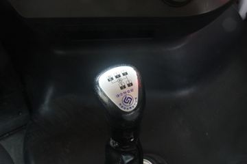 ���� �����A5X�п� 220���� 4X2 9.8����ʽ�ػ���(����)(HFC5181XXYP2K3A70S)ͼƬ