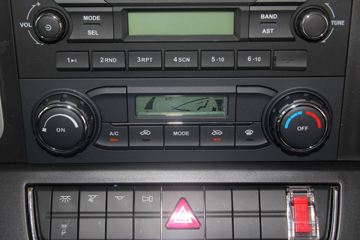 ���� �����A5X�п� 220���� 4X2 9.8����ʽ�ػ���(����)(HFC5181XXYP2K3A70S)ͼƬ