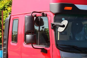 ���� �����A5X�п� 220���� 4X2 6.8�ײ�դʽ�ػ���(����)ͼƬ