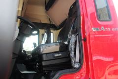 江淮 格尔发A5X中卡 220马力 4X2 6.8米仓栅式载货车(国六)(HFC5181CCYP2K3A50KS)