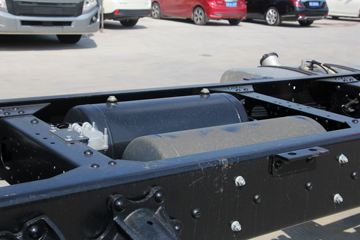 ���� �����A5X�п� 220���� 4X2 6.8�ײ�դʽ�ػ���(����)ͼƬ