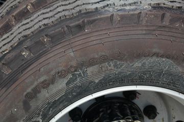 ���� �����A5X�п� 220���� 4X2 6.8�ײ�դʽ�ػ���(����)ͼƬ